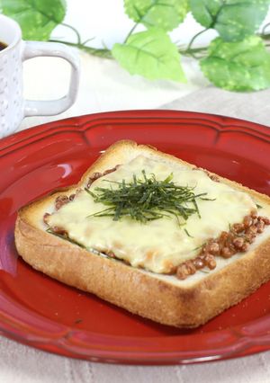 朝食におすすめ！納豆トースト-レシピのメイン写真
