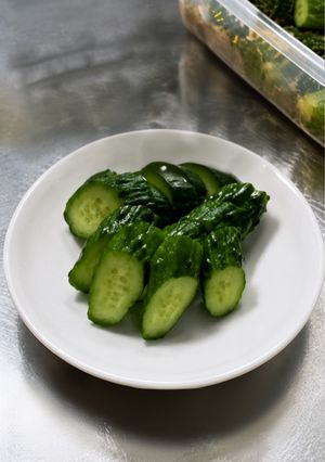 夏は冷蔵庫で簡単♪きゅうりのぬか漬け-レシピのメイン写真
