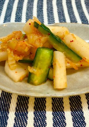 ピリ辛！大根と胡瓜の味噌キムチ和え♪-レシピのメイン写真