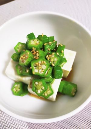 簡単！絹豆腐のオクラ乗せ-レシピのメイン写真