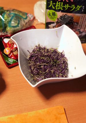 菊のおひたし名前は多分かきのもと酢がない-レシピのメイン写真