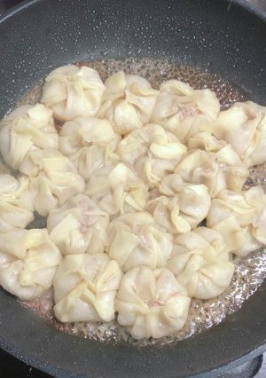 鉄板焼き風!簡単羽根付き☆やみつき小籠包-レシピのメイン写真