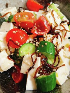 トマトきゅうり豆腐の塩昆布サラダ-レシピのメイン写真