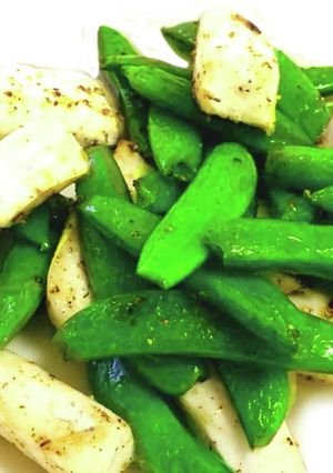エンドウとはんぺんの炒めもの♡-レシピのメイン写真