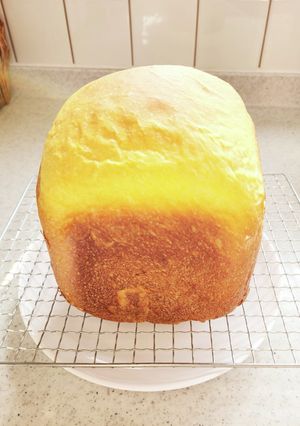 HBで簡単♪かぼちゃと豆腐の食パン-レシピのメイン写真