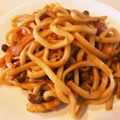 รูปของ 甘辛焼きうどん☆具材は適当