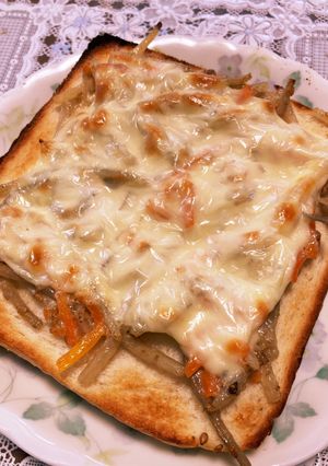 ごぼうの惣菜でチーズトースト+アレンジ案-レシピのメイン写真