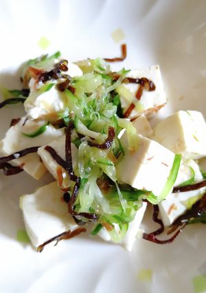 コロコロ豆腐の塩昆布和え-レシピのメイン写真