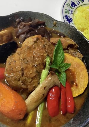 ホロホロ骨付きもも肉のスープカレー-レシピのメイン写真