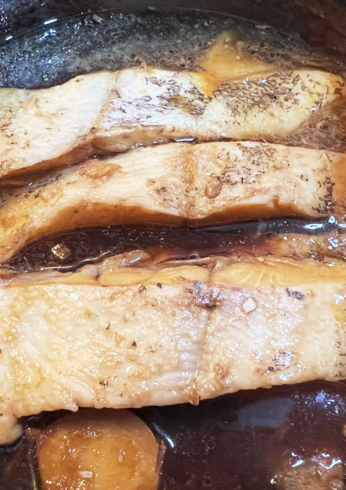 すき焼きのタレで作るアブラカレイの煮付け-レシピのメイン写真