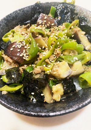 万願寺(ししとう)と茄子でめちゃウマ丼-レシピのメイン写真