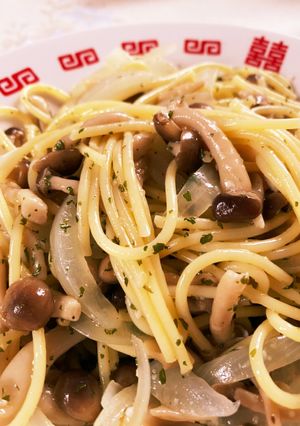 キノコと玉ねぎのオイルパスタ-レシピのメイン写真