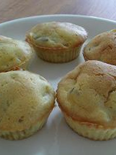 5分でオーブンへ!しっとりおさつケーキ-レシピのメイン写真