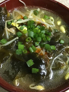ワカメと豆もやしの食べるスープ-レシピのメイン写真