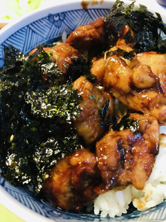 鶏もも肉●味噌カツソース風タレの海苔鶏丼-レシピのメイン写真