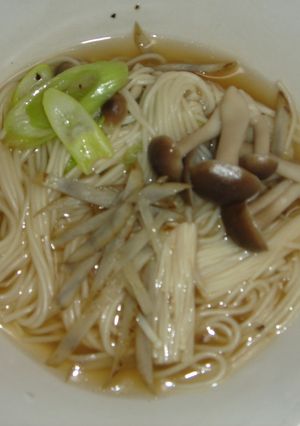 キノコとごぼうのにゅ～めん♪-レシピのメイン写真