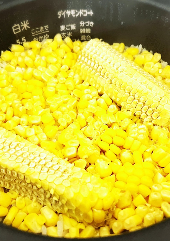 炊飯器で簡単！とうもろこしご飯-レシピのメイン写真