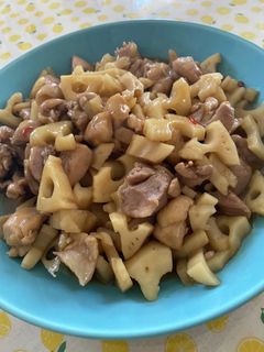 お正月おせちに⭐︎れんこんと鶏肉の甘辛炒め-レシピのメイン写真