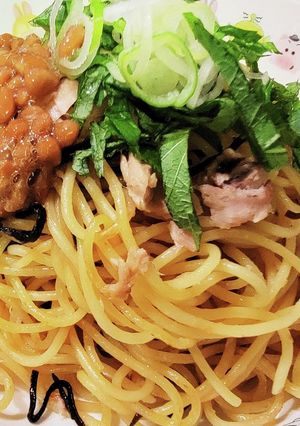 塩昆布とオオバツナットウパスタ-レシピのメイン写真