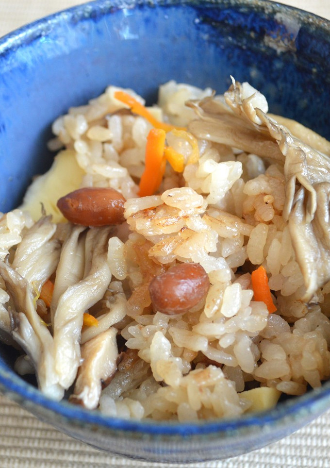 みそピーときのこの炊き込みご飯-レシピのメイン写真