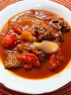 牛塊肉でトマト煮込み-レシピのメイン写真