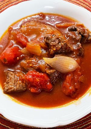 牛塊肉でトマト煮込み-レシピのメイン写真