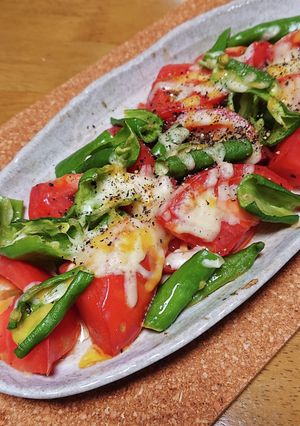 トマトと甘とう美人のチーズ焼き-レシピのメイン写真