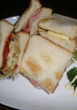 ずぼら？よくばりホットサンド-レシピのメイン写真