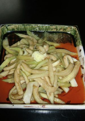 水晶茄子（?）： ナスの千切り茹で浸し-レシピのメイン写真