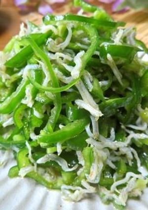 ピーマンとじゃこのスパイシーサラダ-レシピのメイン写真