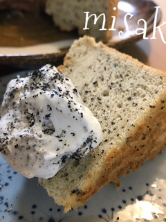 黒胡麻きな粉のシフォンケーキ☆-レシピのメイン写真