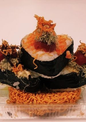 チキラーゼロ０&カリ梅とろろ昆布おにぎり-レシピのメイン写真