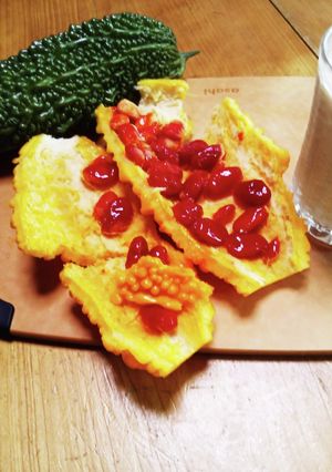 完熟ゴウヤでスムージーを作る-レシピのメイン写真