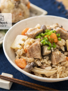 簡単!入れて炊くだけ☆中華風炊き込みご飯-レシピのメイン写真