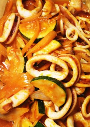 ピリ辛☆いかと野菜のコチュジャン炒め-レシピのメイン写真