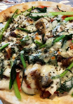 鯛の香草焼き入り＊具沢山ピザ-レシピのメイン写真