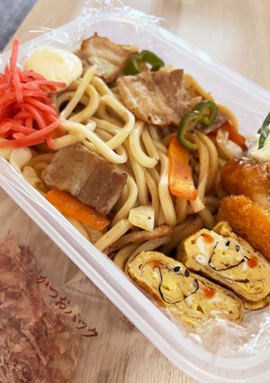 めんつゆで和風焼きうどん☆ちくわマヨ弁当-レシピのメイン写真