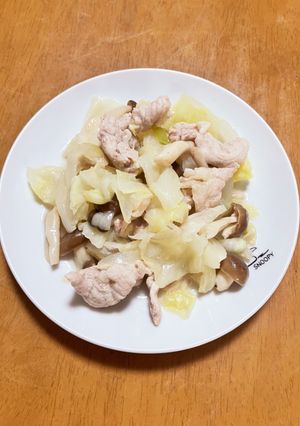 豚小間とキャベツの鶏ガラ炒め-レシピのメイン写真