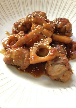食欲の秋！蓮根と豚肉のピリ辛炒め-レシピのメイン写真