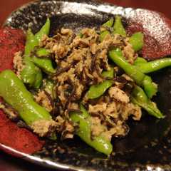รูปของ 旨味たっぷり♪伏見唐辛子の塩昆布ツナ炒め