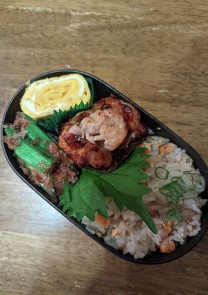 JK☆秋鮭と白ごまの混ぜご飯弁当♪-レシピのメイン写真