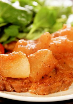 ご飯が進む!梨と豚肉の甘辛焼き【食遺産】-レシピのメイン写真