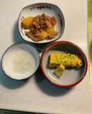 肉じゃが、細葱卵の卵焼き、大根おろし
