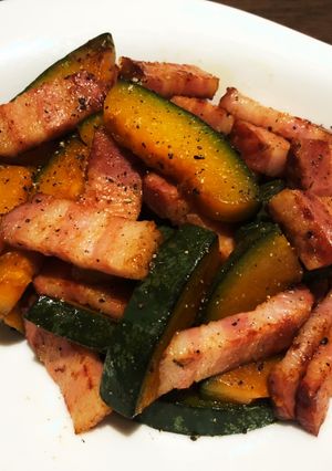 かぼちゃとベーコンの【炒め物】-レシピのメイン写真