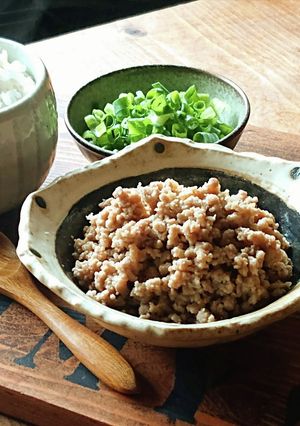 ご飯のお供★豚味噌そぼろと青ねぎ-レシピのメイン写真