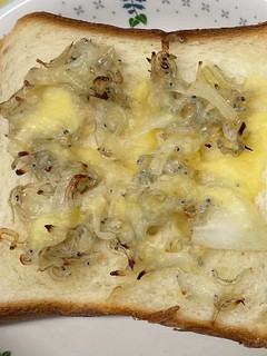 簡単給食 ジャコチーズトースト-レシピのメイン写真