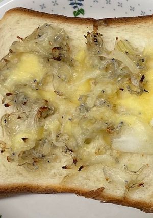 簡単給食　ジャコチーズトースト-レシピのメイン写真