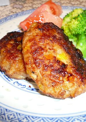 チキンハンバーグ　バターソース絡め-レシピのメイン写真