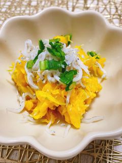 菊の花の和え物 さっぱり 簡単-レシピのメイン写真