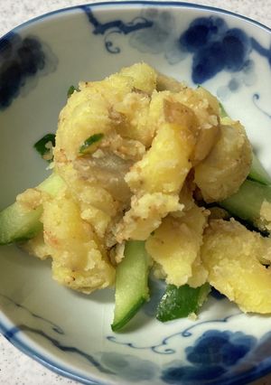 【新島学校給食】じゃがいものゴマ酢和え-レシピのメイン写真